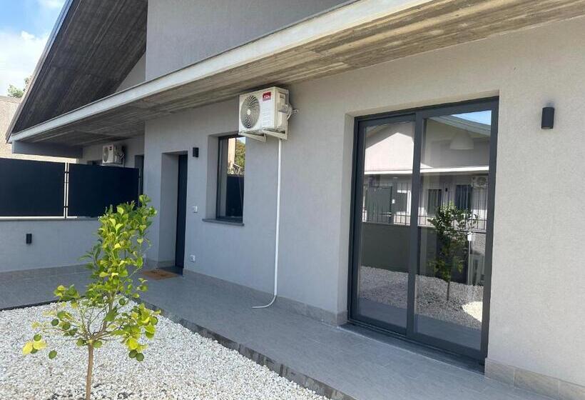 ویلای 1 خوابه با چشم‌انداز باغ, Amour Içi   Villa Intera Nicolosi