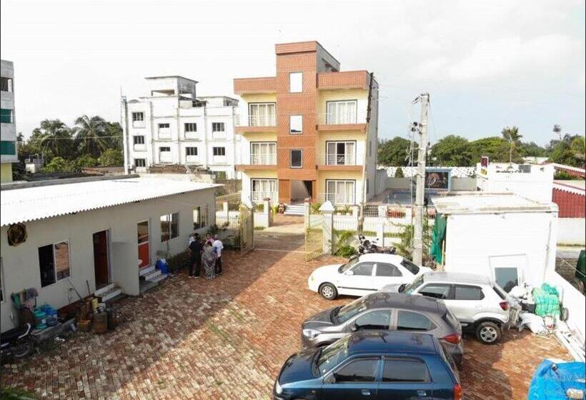 디럭스 룸, Balukona Beach Resort