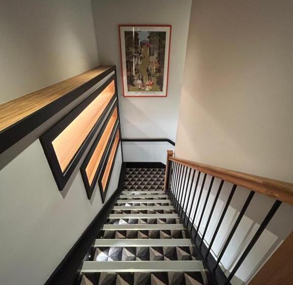 Номер Deluxe, Crescent Place