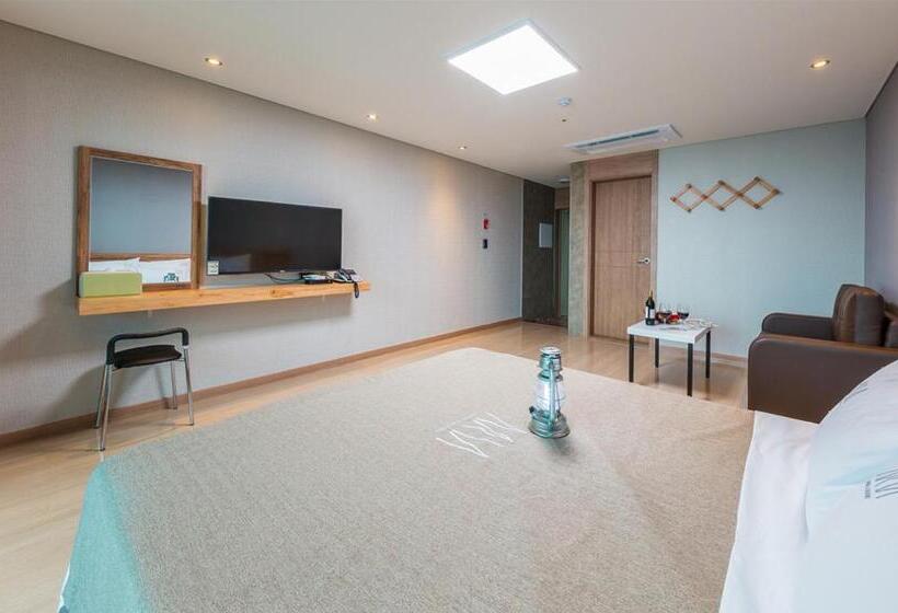 スタンダードルーム, Aria Pension & Resort