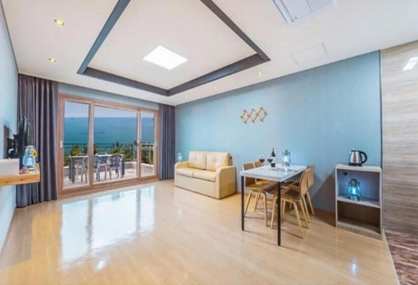 ファミリーステューディオ, Aria Pension & Resort