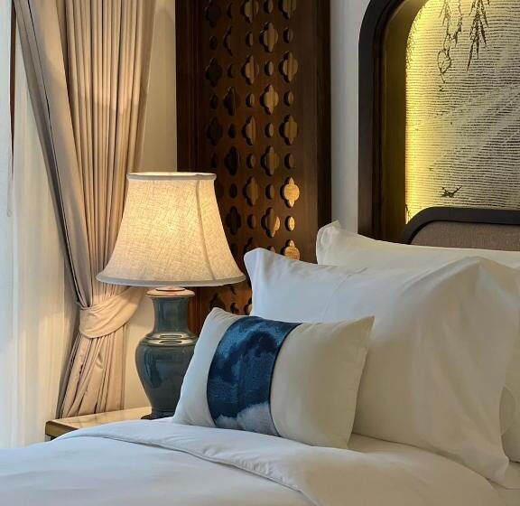 اتاق لوکس, Chino@nimman Luxury Boutique