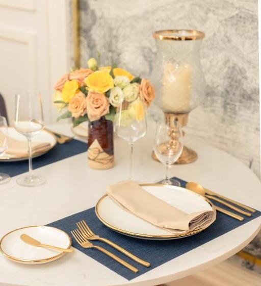 سوییت خانوادگی, Chino@nimman Luxury Boutique