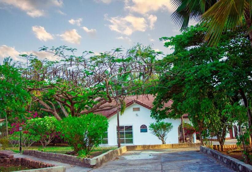 디럭스 룸, Mandarin Resort Zanzibar