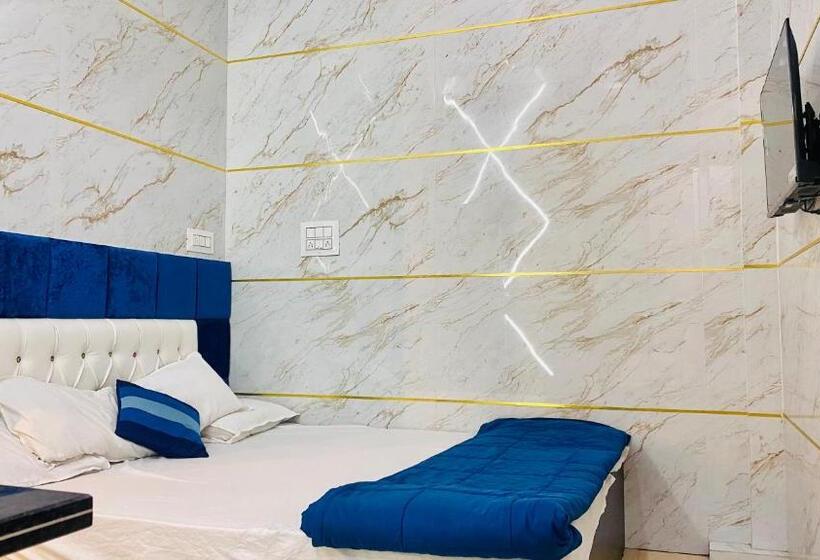 豪华房间, Fabexpress Mark