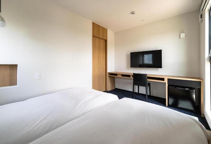 Quarto Economy, Plainn By Negura