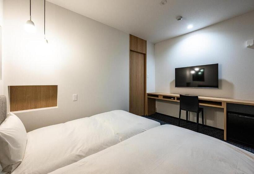 Quarto superior, Plainn By Negura