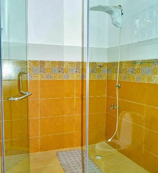 اتاق اکونومی, The Mevrose Resort