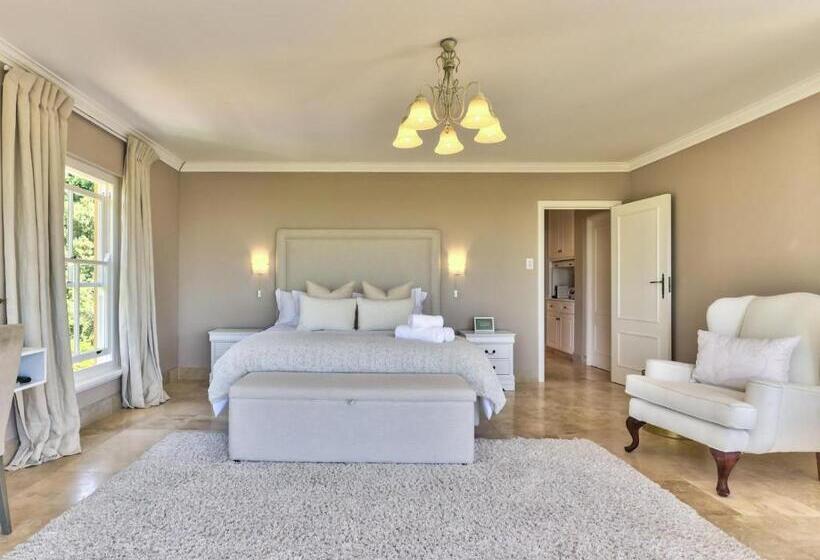 סוויטת סופריור, Devonport House   Constantia