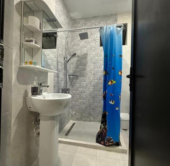 اتاق اکونومی, Guesthouse Chrdili