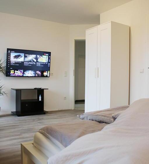 غرفة قياسية مزوَّدة بشُرفة, Messe  Und Gästezimmer Hildesheim