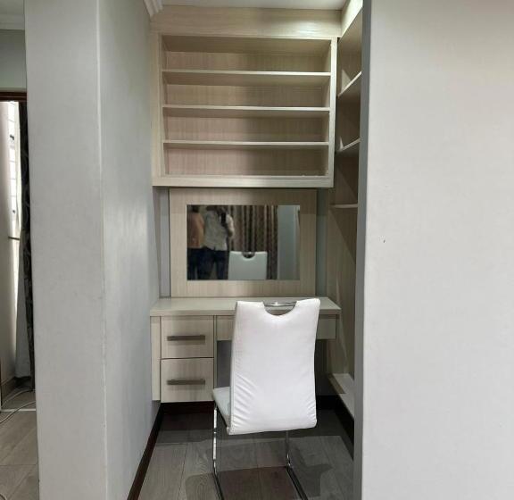 اتاق استاندارد با بالکن, Platinum Guesthouse Waterkloof
