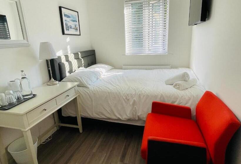 Номер Стандарт Вид на Сад, Riverside Double Room Garden View E14