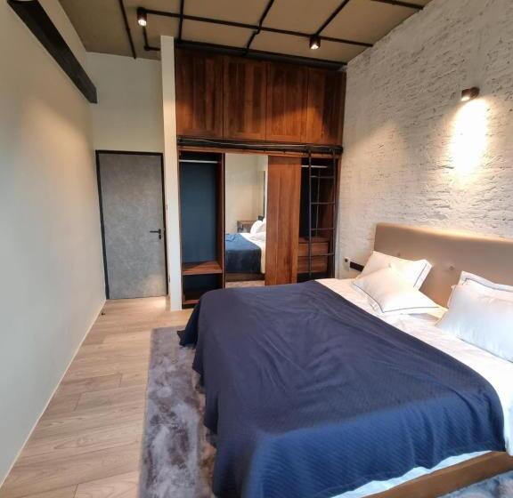 1 Bedroom Penthouse Apartment, Vaux Park Street   A Collection Of 8 Luxury Lofts