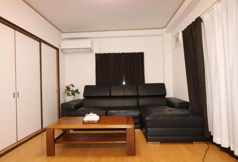 Sviitti 2 Makuuhuonetta, 東京昭島迎賓館