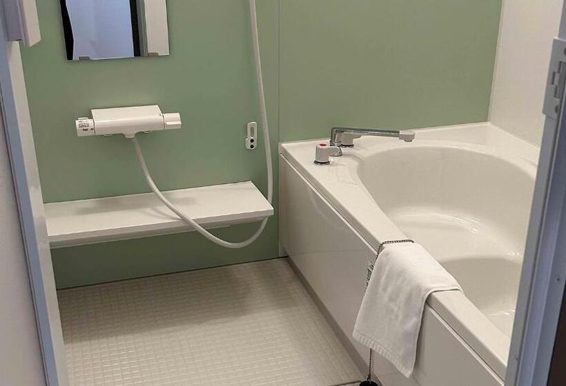 חדר סטנדרט יחיד, Ayakawasou