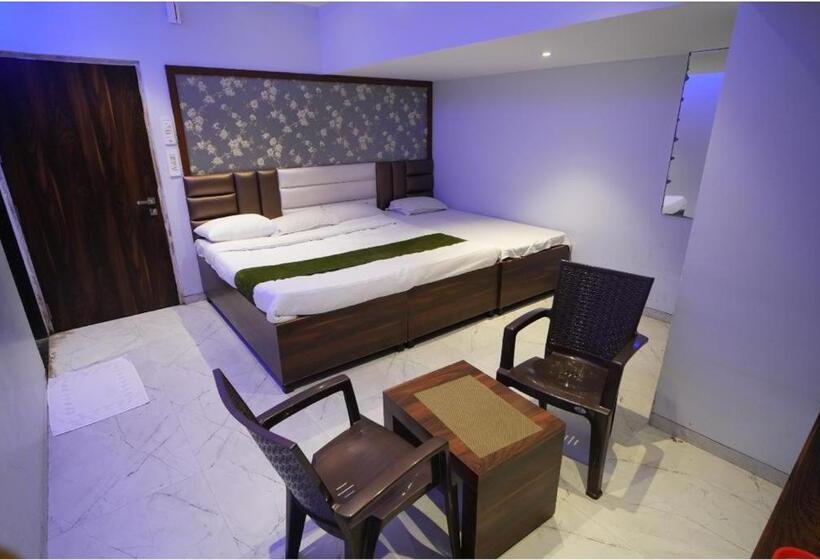 デラックスルーム, Modi Samrat