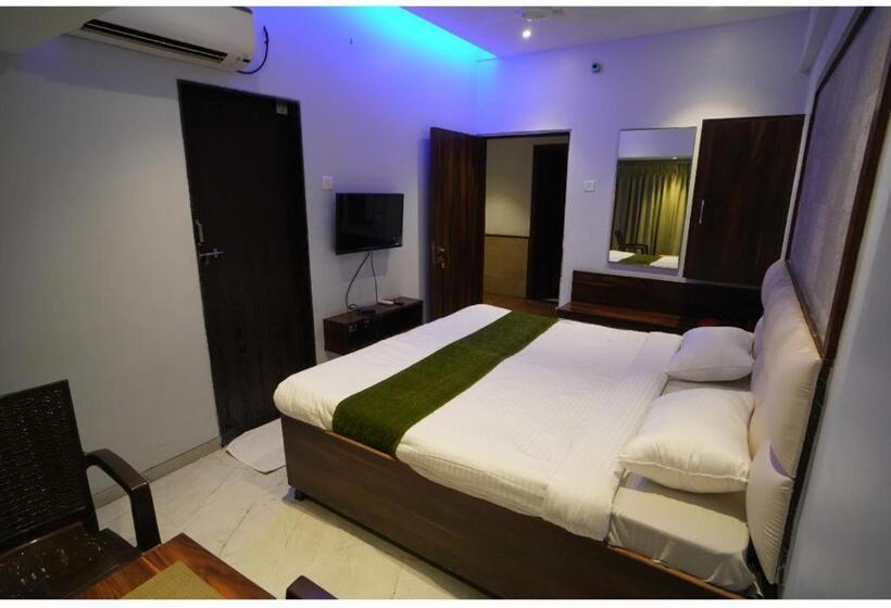 デラックスルーム, Modi Samrat