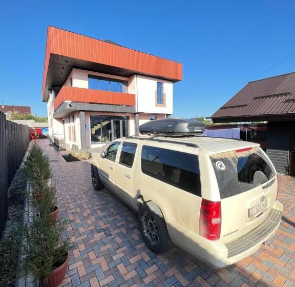 اتاق استاندارد, Mongu