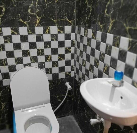 Трехместный Номер Классика, Oyo Dream House