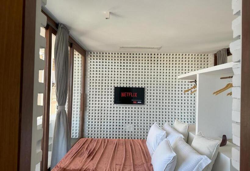 豪华海景房带阳台, Pousada Mestizo