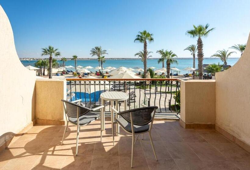 اتاق سوپریور با چشم‌انداز دریا, Safir Marsa Matrouh Resort