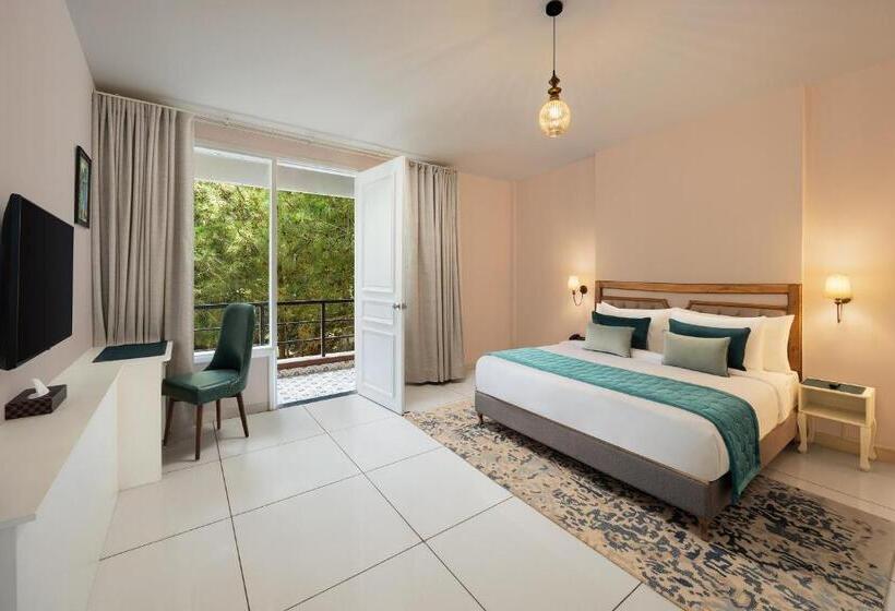 スイート(家族用), Welcomheritage Santa Roza Kasauli