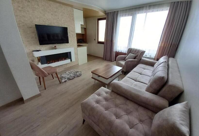 Family Suite, елеганс къща за гости