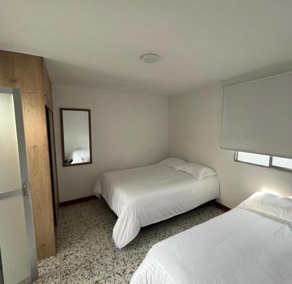스탠다드 룸 더블 침대 2개, Casa Blanca Hostal
