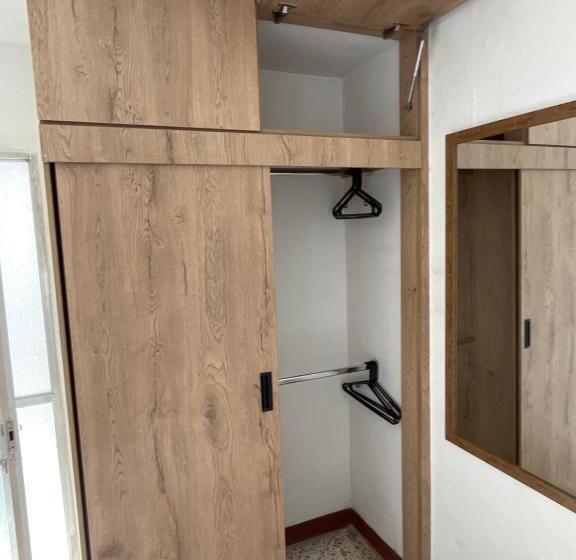 스탠다드 룸 더블 침대 2개, Casa Blanca Hostal