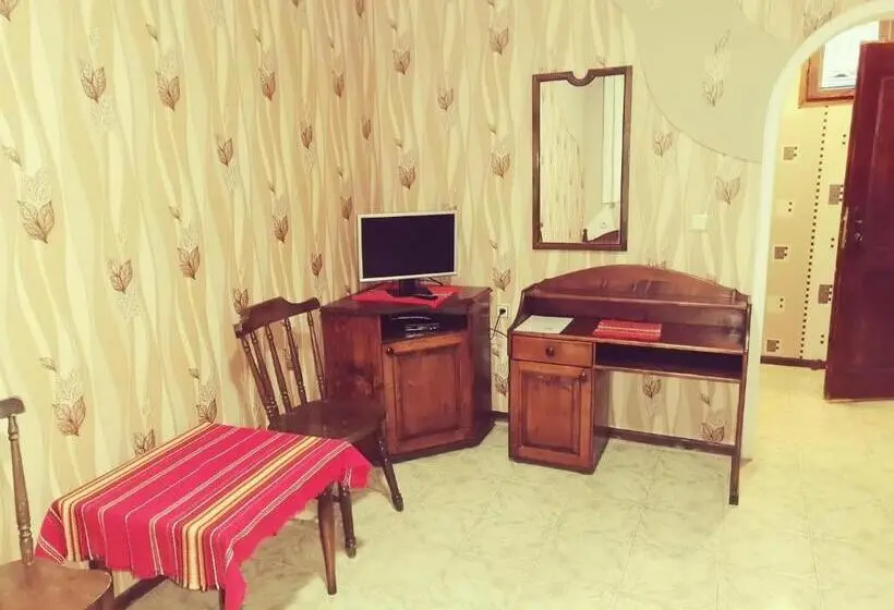 Deluxe-huone, хотел механа караджейката