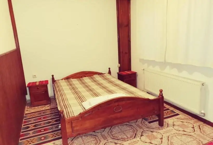 Deluxe-huone, хотел механа караджейката