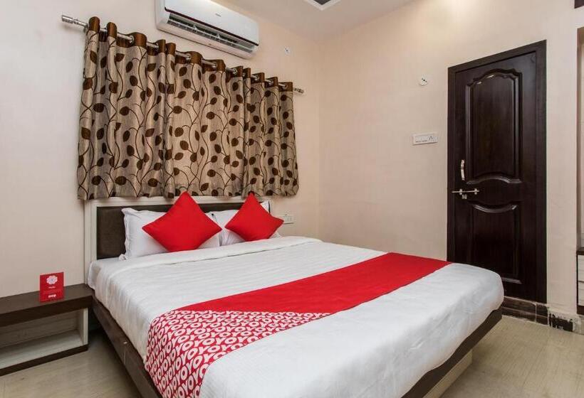 اتاق استاندارد, O Madhur Inn