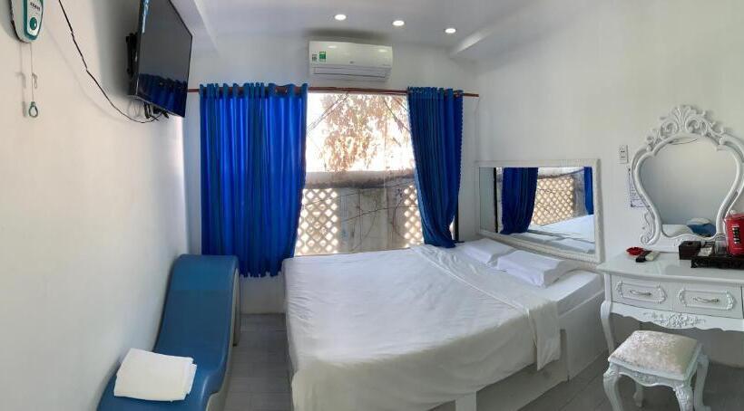 اتاق استاندارد, Mai Tuan Chánh Môn A