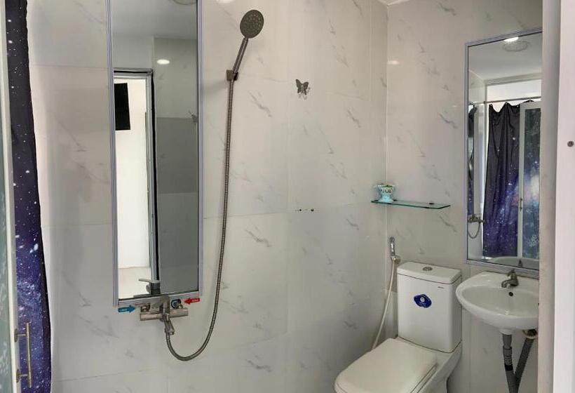 اتاق استاندارد, Mai Tuan Chánh Môn A