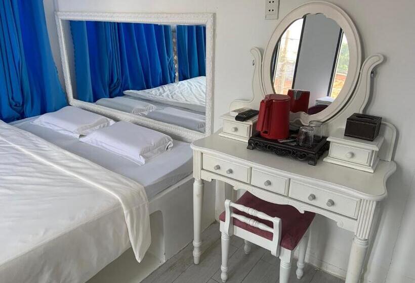 اتاق استاندارد, Mai Tuan Chánh Môn A