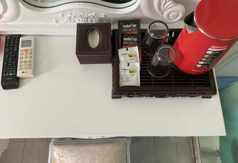 اتاق استاندارد, Mai Tuan Chánh Môn A