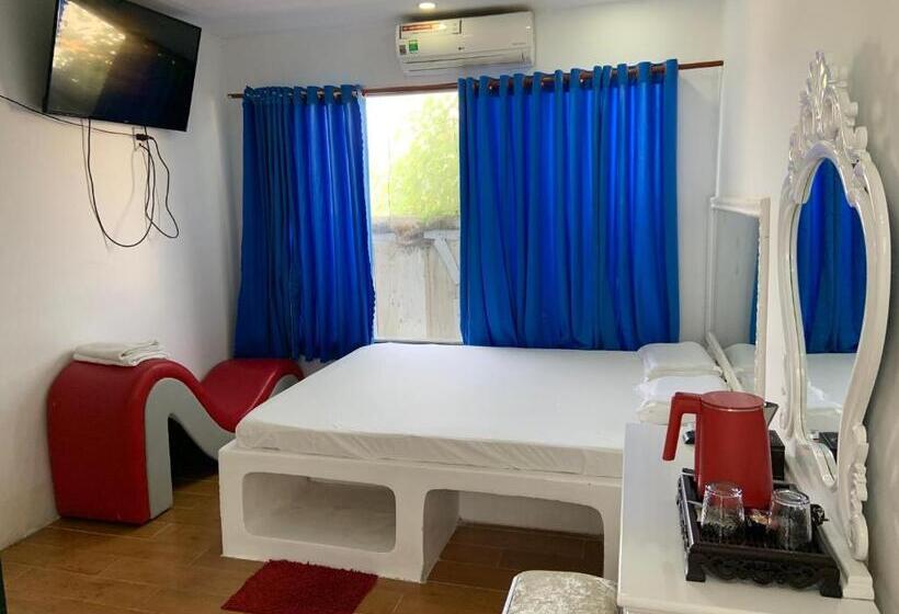 اتاق استاندارد, Mai Tuan Chánh Môn A