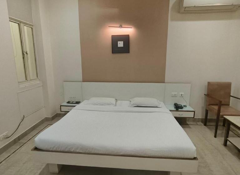 豪华单人间, Narula Convention Centre