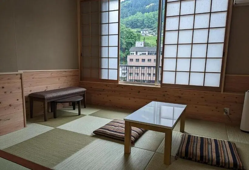 ファミリールーム, Ryokan Tenryu
