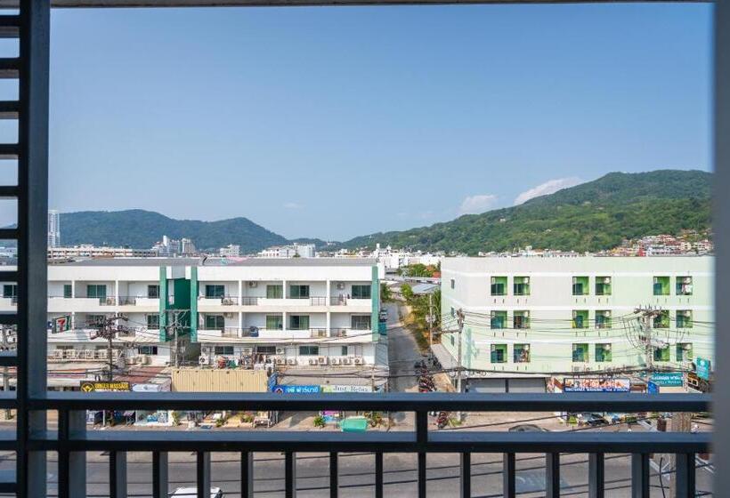 غرفة قياسية سرير كينج, Santi White House Patong