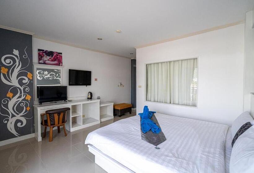 غرفة قياسية سرير كينج, Santi White House Patong