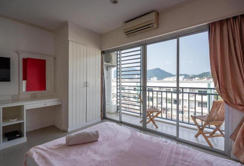 غرفة قياسية, Santi White House Patong