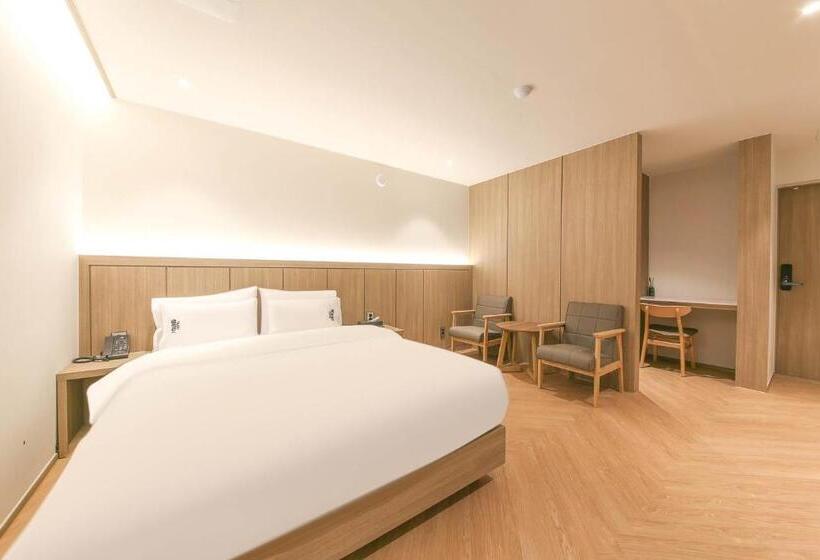 Suite, Hound Hotel Jeonju Deokjin