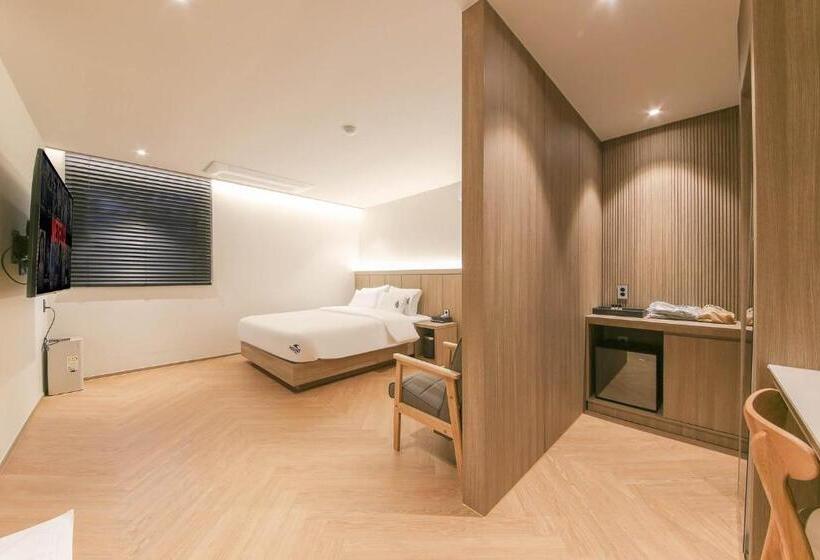 Suite, Hound Hotel Jeonju Deokjin