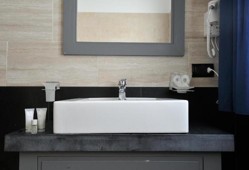 Номер Стандарт Вид на Сад, Bellevue Sardinia Resort, Affiliated by Meliá