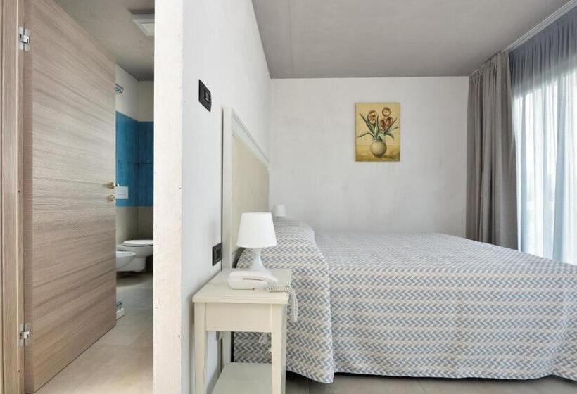 Номер Стандарт Вид на Сад, Bellevue Sardinia Resort, Affiliated by Meliá