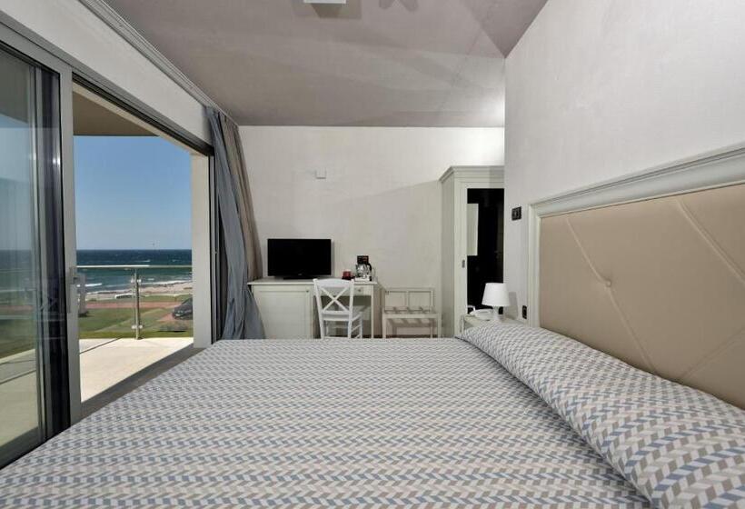 Номер Стандарт Вид на Море, Bellevue Sardinia Resort, Affiliated by Meliá
