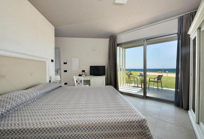 اتاق خانوادگی با چشم‌انداز دریا, Bellevue Sardinia Resort, Affiliated by Meliá