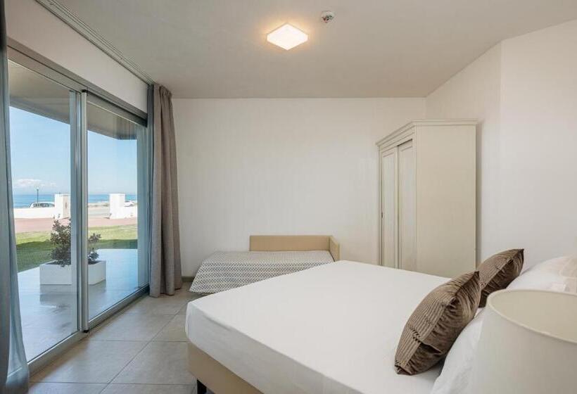 Номер Стандарт Боковой Вид на Море, Bellevue Sardinia Resort, Affiliated by Meliá